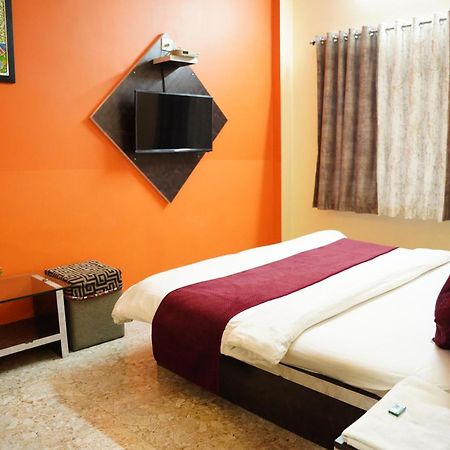 Hotel Mahishmati Palace Maheshwar Buitenkant foto