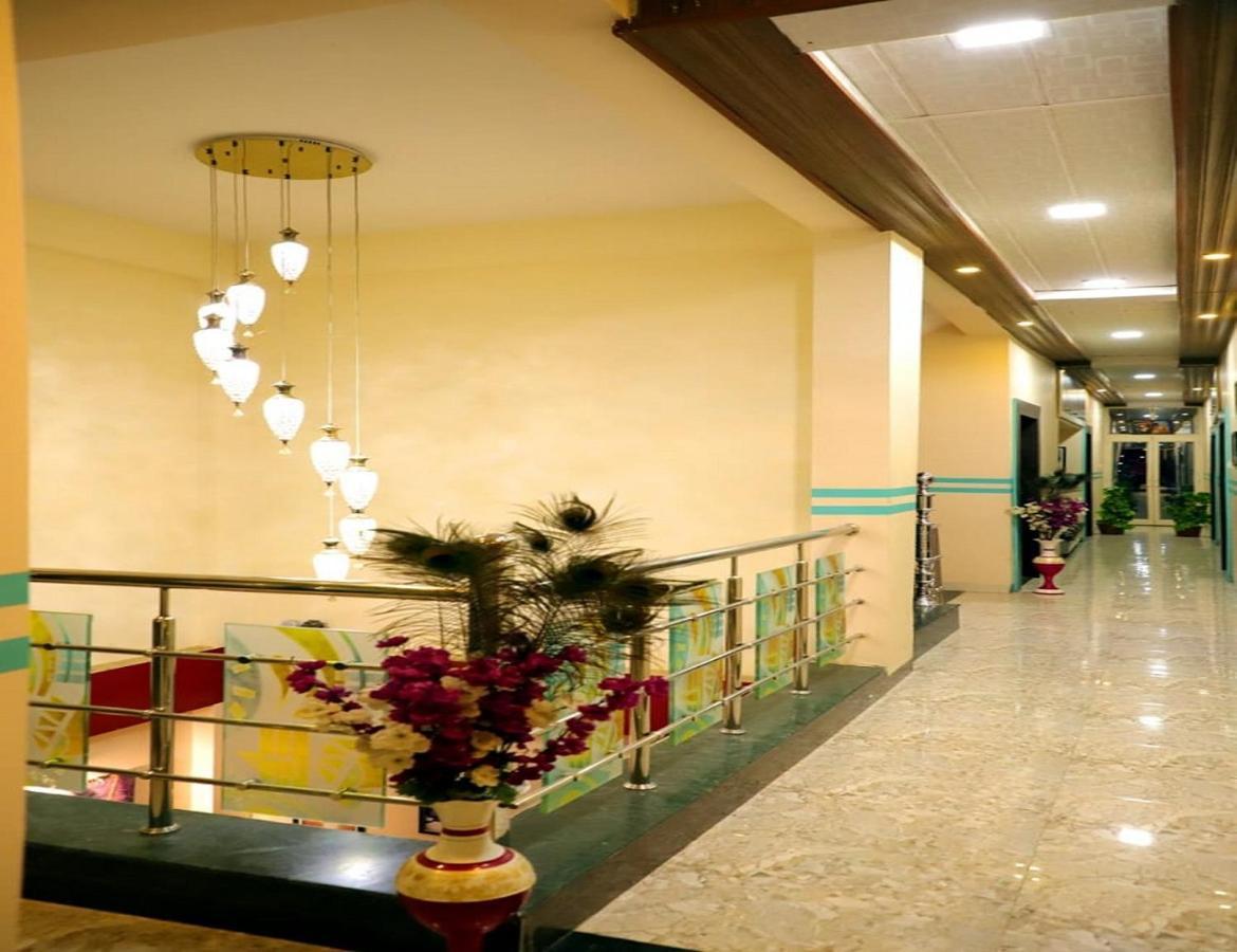 Hotel Mahishmati Palace Maheshwar Buitenkant foto